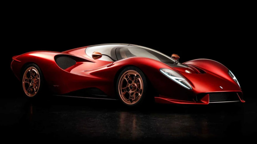 De Tomaso P72.