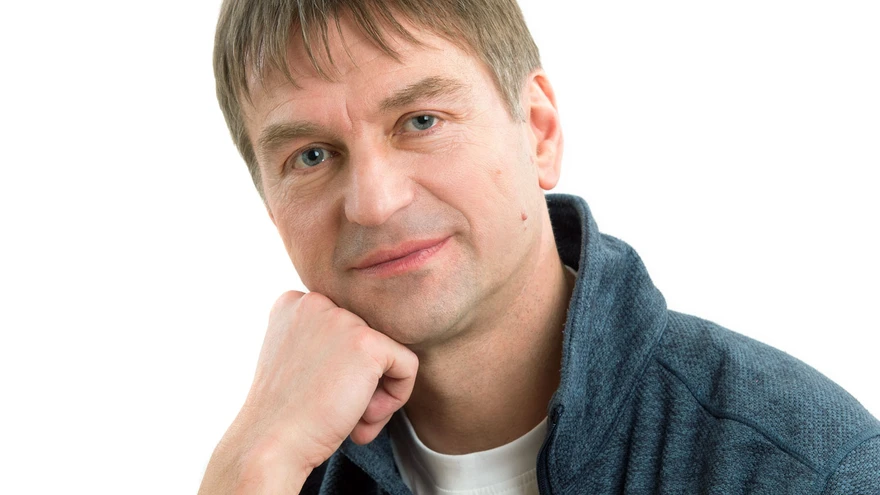 Pensionieas meestele ei ole aga paremat taastusravivahendit kui küttepuude tegemine, leiab Valdur Mikita. 