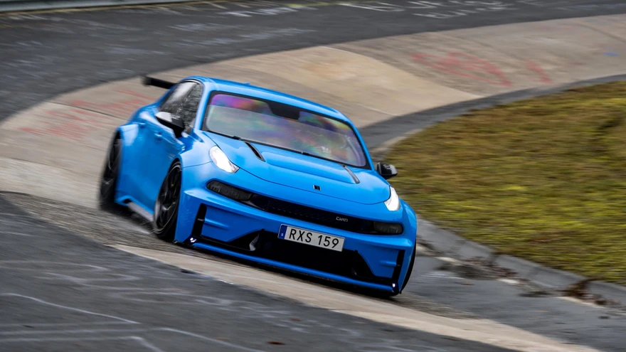 Lynk & Co 03 Cyan Concept Nürburgringil.