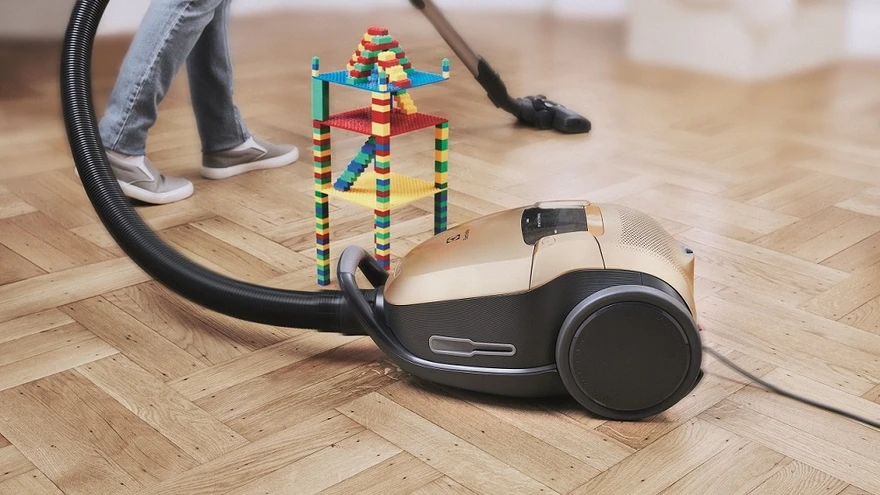 Uus tolmuimeja teeb manööverdamise lihtsamaks.