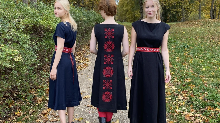 Mulgi pearättide teemalised kleidid