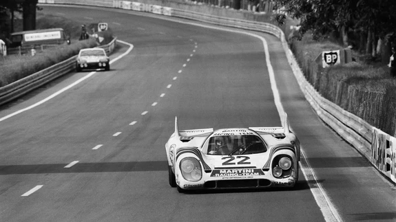 Porsche 917 autoga võideti esimest korda Le Mans’i 24 tunni sõit 1970. aastal, roolis istusid Richard Attwood ja Hans Herrmann.