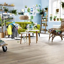 Puit on loodusliku materjalina põrandaks igati sobiv, aga kõik materjalid ei sobi omavahel selliselt, et ujuva vana põranda peale ka uus põrand ujuvana teha.